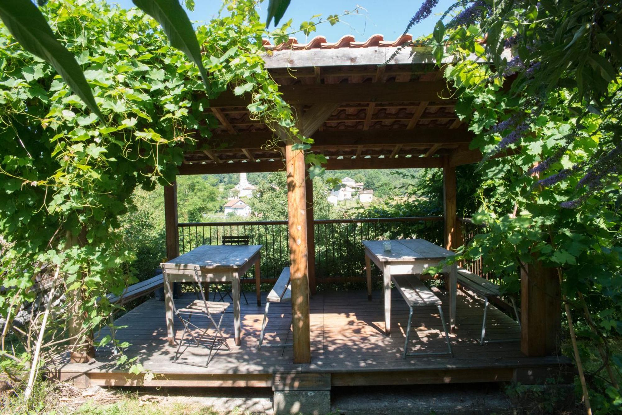 Les Ondines Hotel Gembrie Exterior photo