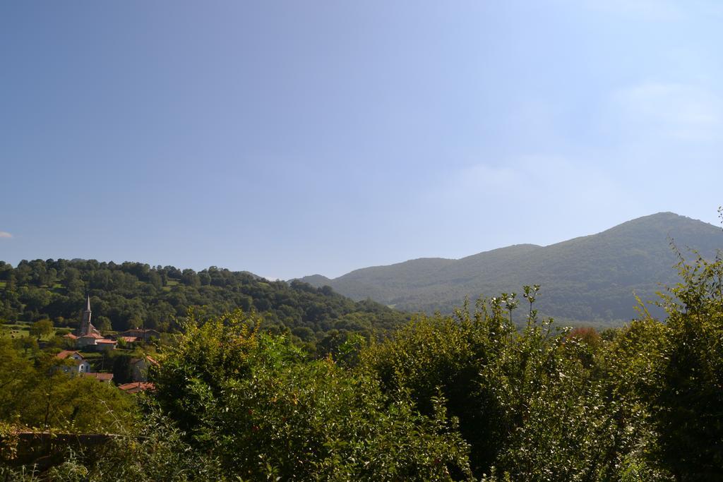 Les Ondines Hotel Gembrie Exterior photo